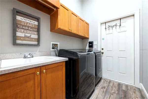 $1,150,000 | 3716 Janus Way, Palm Harbor, FL 34685