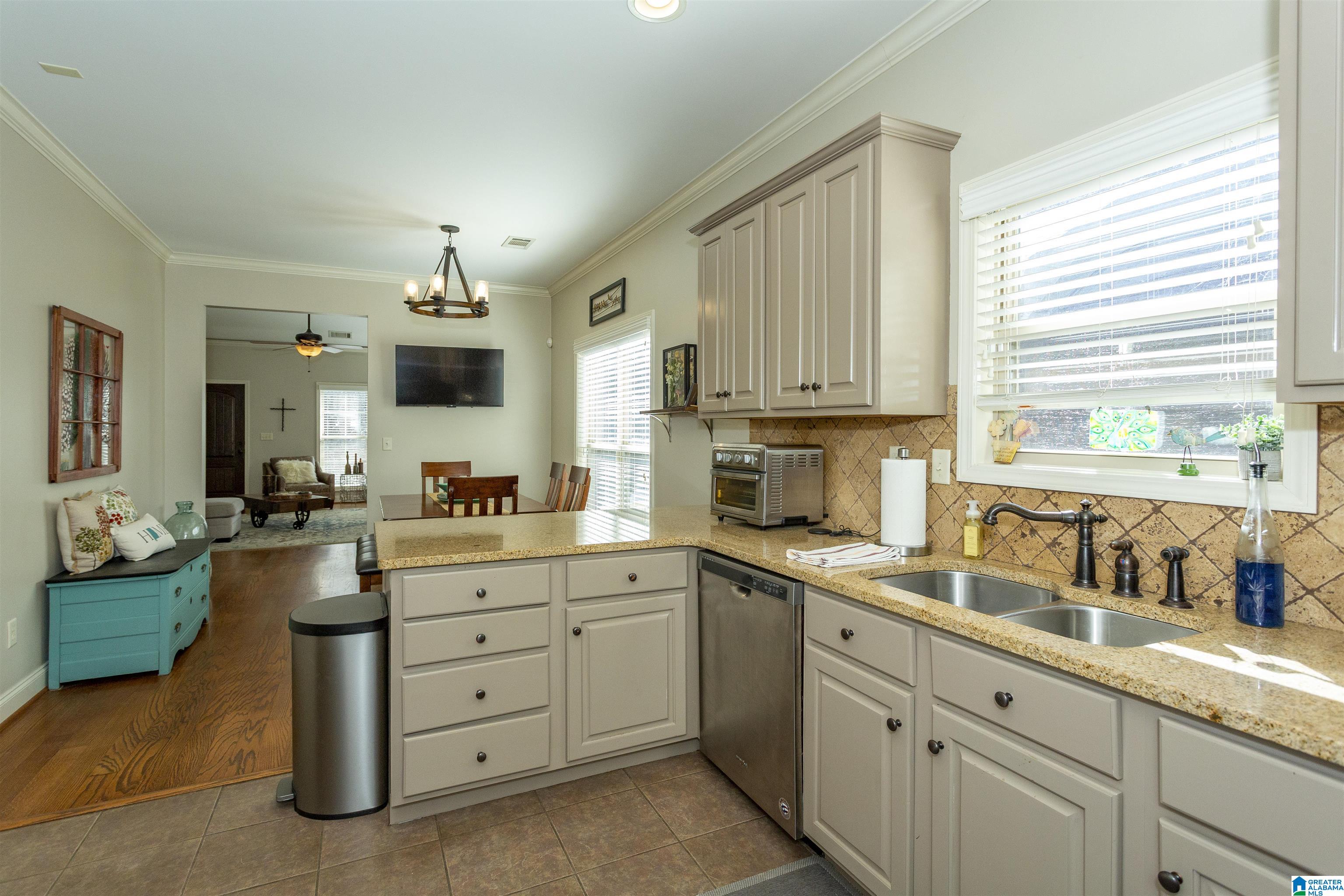 406 Ballantrae Road Pelham, AL 35124 - Photo 23 of 51