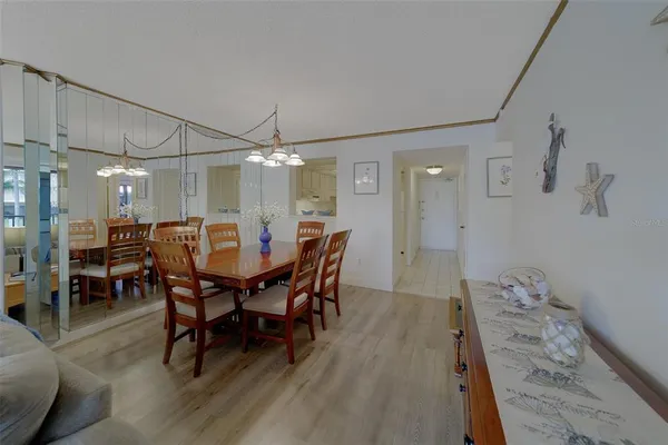 $2,400 | 51 Island Way, Unit 101, Clearwater Beach, FL 33767