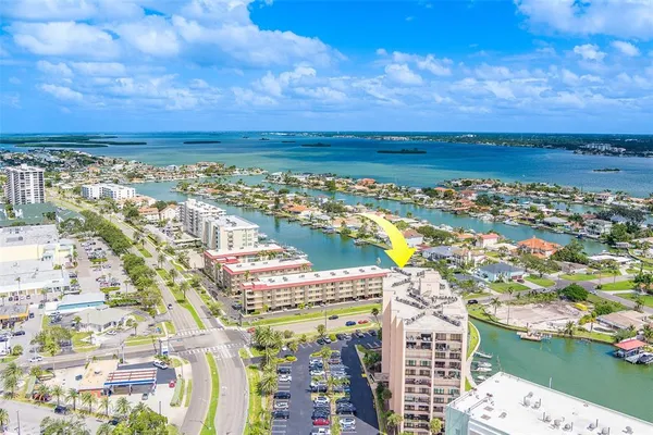 $2,400 | 51 Island Way, Unit 101, Clearwater Beach, FL 33767