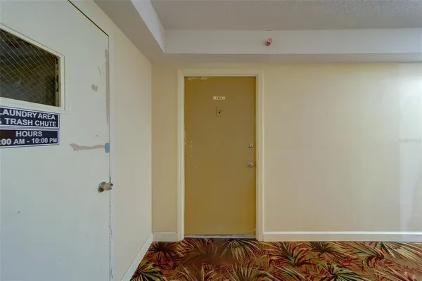 $2,400 | 51 Island Way, Unit 101, Clearwater Beach, FL 33767