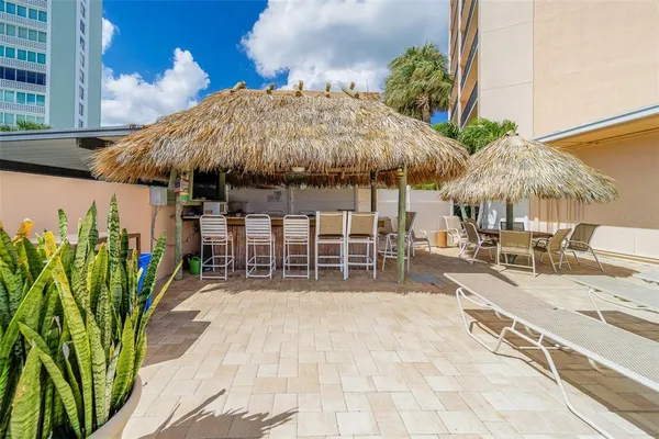 $2,400 | 51 Island Way, Unit 101, Clearwater Beach, FL 33767