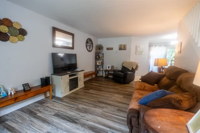 $1,300,000 | 527 Tamworth Road, Tamworth, NH 03886