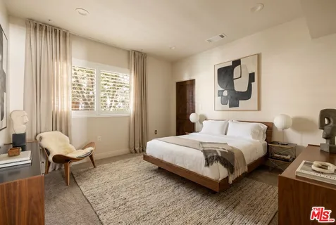 $1,249,000 | 2255 Fox Hills Drive, Unit 200, Los Angeles, CA 90064