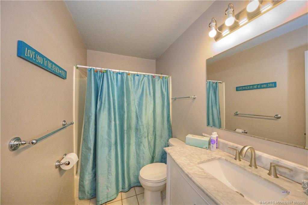 3138 Southeast Salerno Road Stuart, FL 34997 - Photo 15 of 24 Gallery Image 15