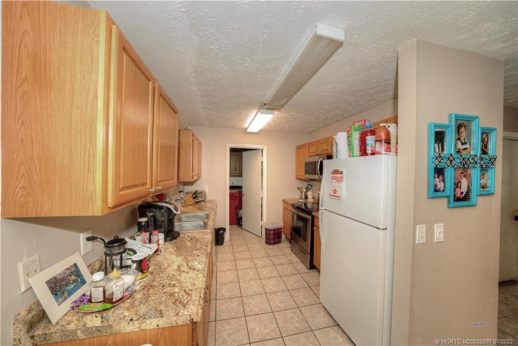 3138 Southeast Salerno Road Stuart, FL 34997 - Photo 20 of 24 Gallery Image 20