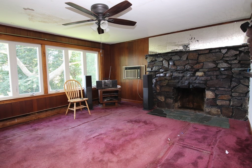 22 Sapphire Road Saugus, MA 01906 - Photo 11 of 22 Gallery Image 11
