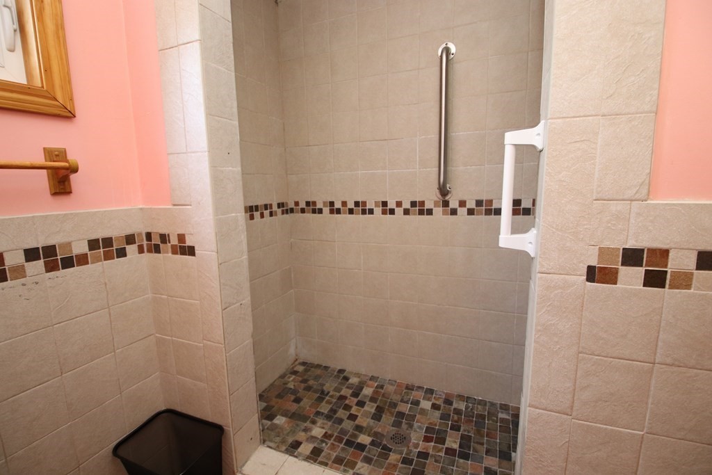 22 Sapphire Road Saugus, MA 01906 - Photo 20 of 22 Gallery Image 20