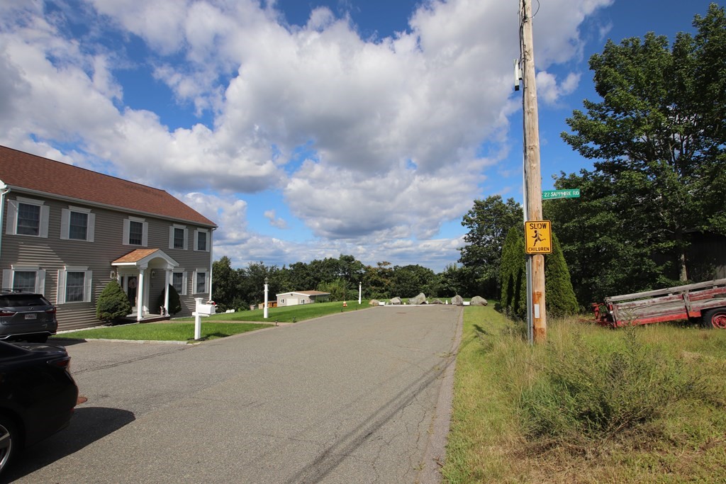 22 Sapphire Road Saugus, MA 01906 - Photo 21 of 22 Gallery Image 21