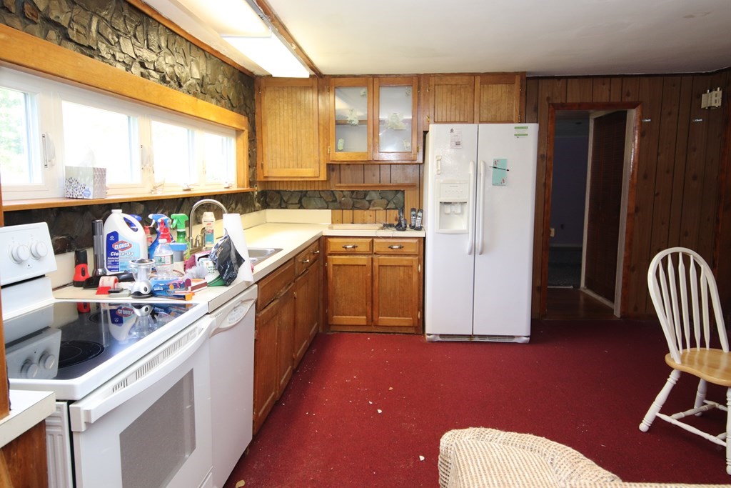 22 Sapphire Road Saugus, MA 01906 - Photo 9 of 22 Gallery Image 9