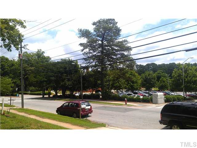 424 Peyton Street Raleigh, NC 27610 - Photo 3 of 5 Photo 3