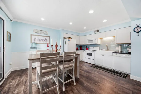 $209,900 | 5905 South Kings Highway, Unit A336, Myrtle Beach, SC 29575