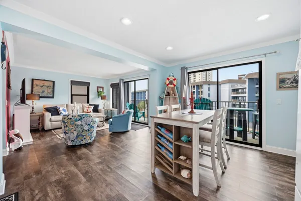 $209,900 | 5905 South Kings Highway, Unit A336, Myrtle Beach, SC 29575