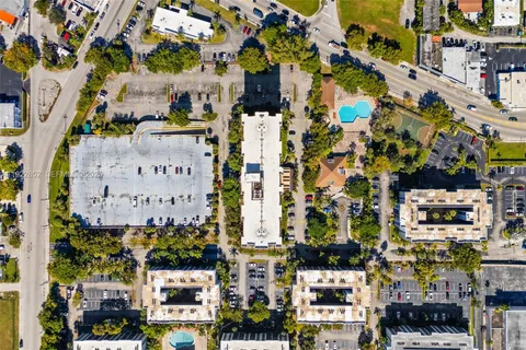 $1,900 | 1470 Northeast 123rd Street, Unit A1413, North Miami, FL 33161