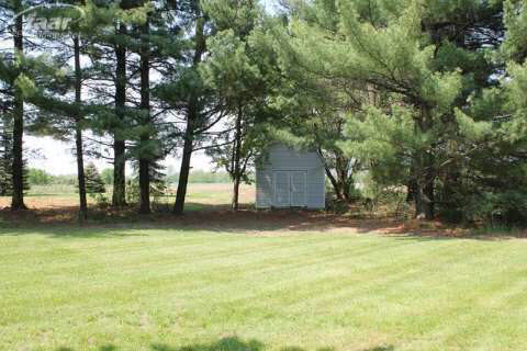 3170 Farrand Road Clio, MI 48420 - Photo 4 of 11 20356196-3.JPG