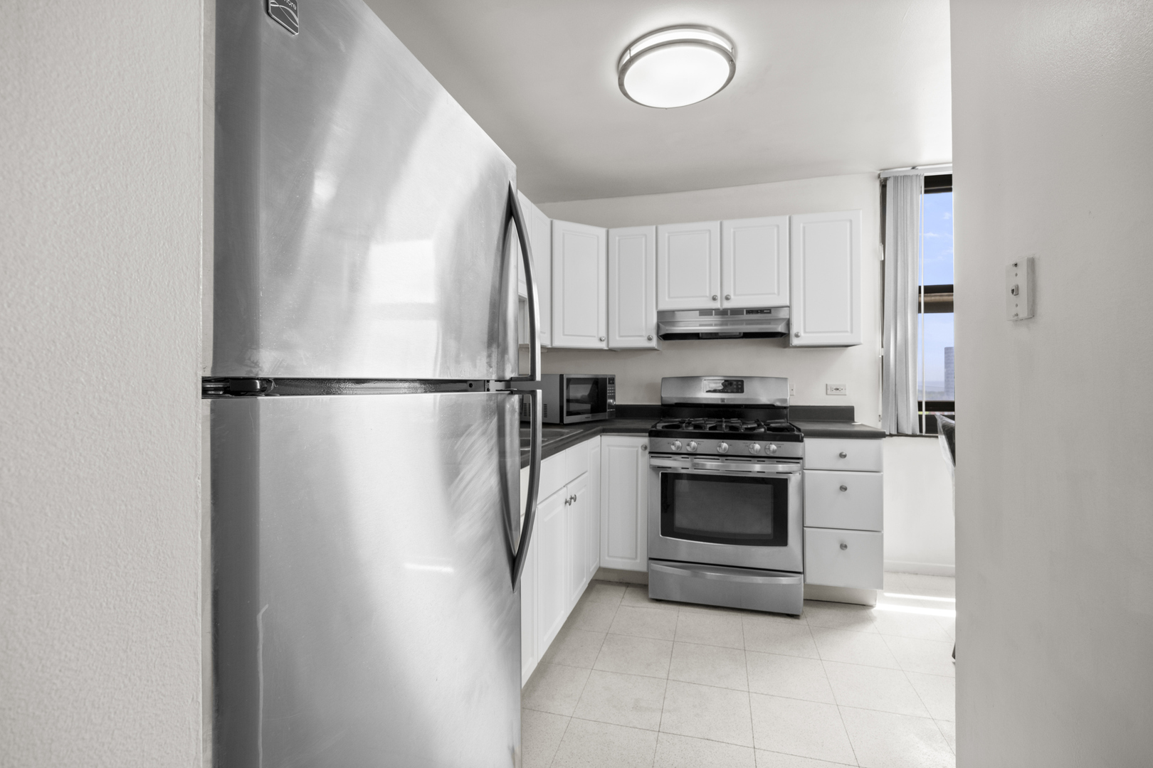 2605 South Indiana Avenue, Unit 1007 Chicago, IL 60616 - Photo 10 of 22