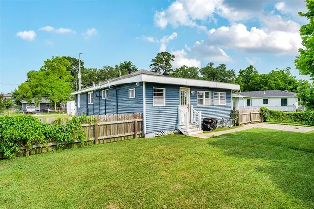 $1,400 | 1151 Avenue D, Westwego, LA 70094