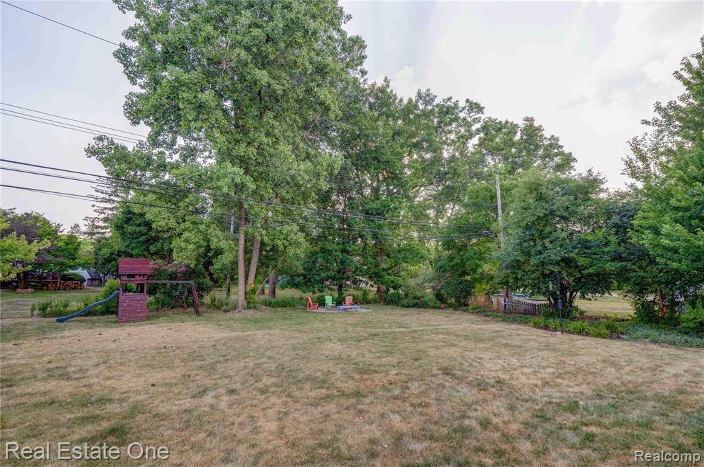 6488 Orion Road Rochester Hills, MI 48306 - Photo 22 of 28