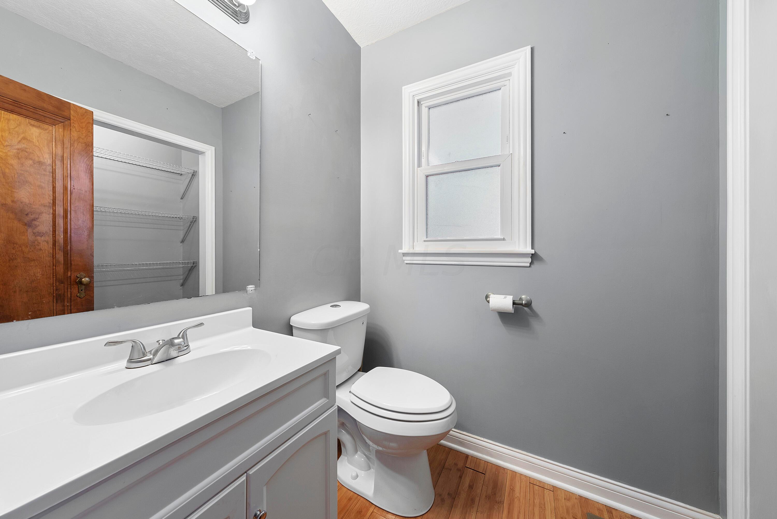 1420 Meadow Road Columbus, OH 43212 - Photo 16 of 32 DSC03808