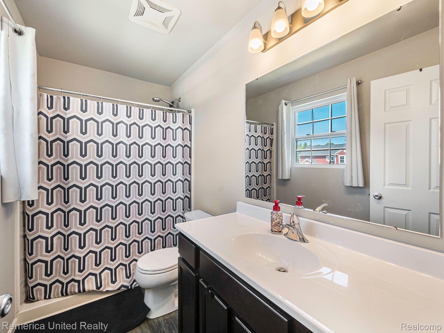 1333 Weatherstone Lane Howell, MI 48843 - Photo 17 of 28 Gallery Image 17