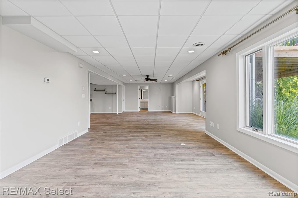 6056 Atlas Road Grand Blanc, MI 48439 - Photo 50 of 88