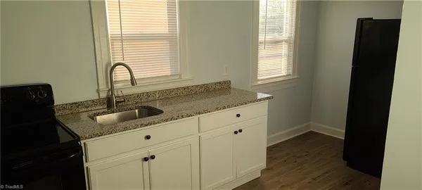 $975 | 405 South Sunset Drive, Unit A, Winston-Salem, NC 27103
