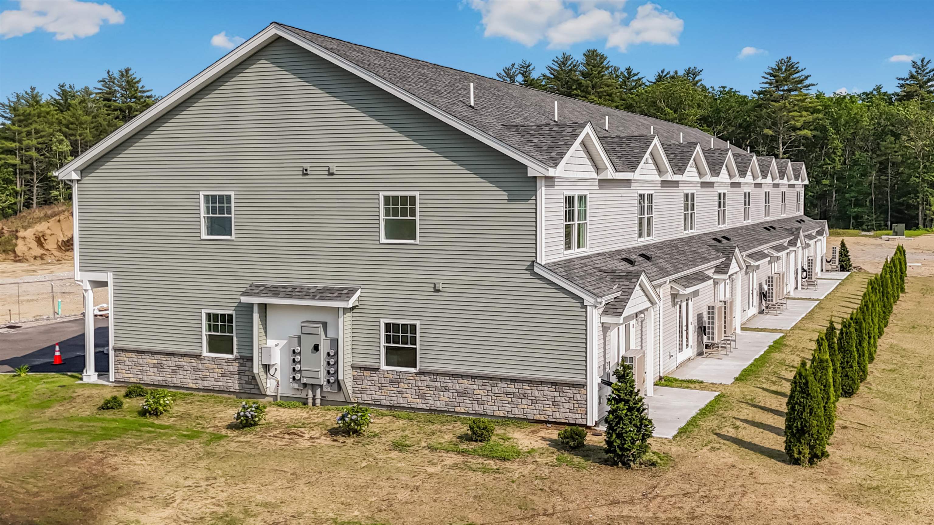 4 Tanager Circle, Unit 8 Concord, NH 03303 - Photo 45 of 51