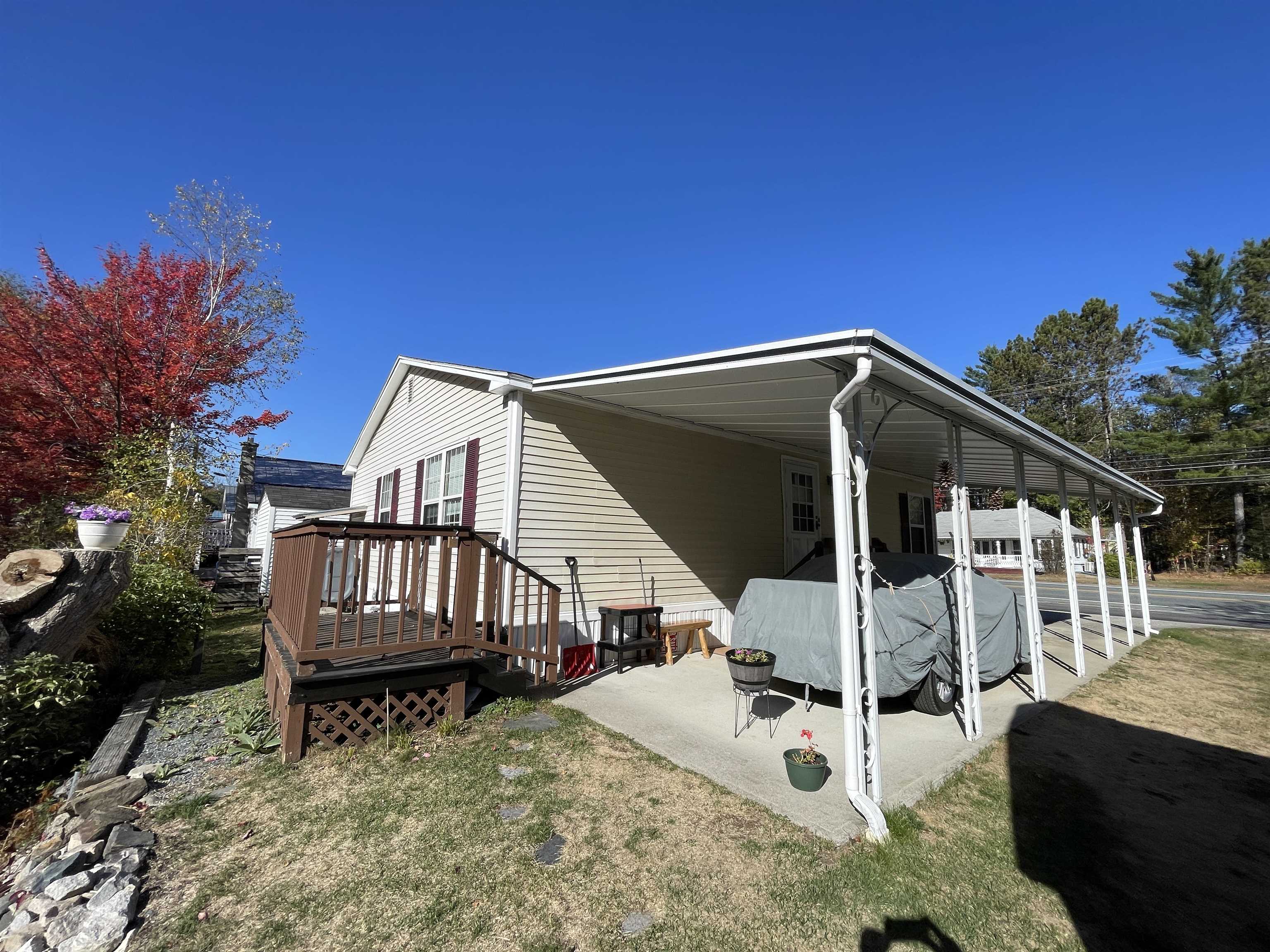 141 Lancaster Road, Unit 28 Gorham, NH 03581 - Photo 4 of 18