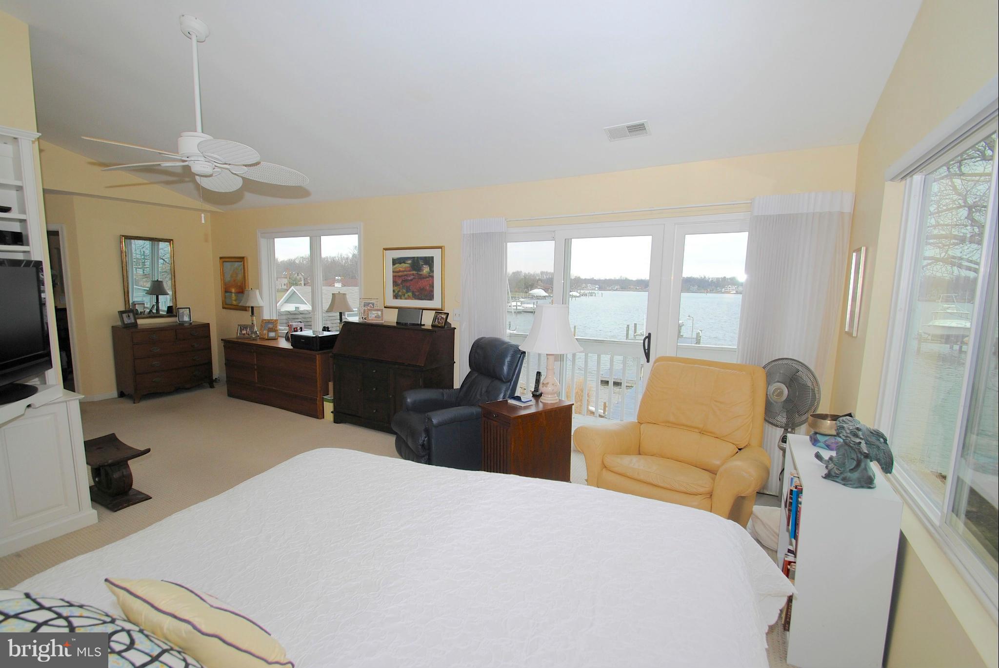 3735 Thomas Point Road Annapolis, MD 21403 - Photo 23 of 30 Exquisite views from the MBR suite
