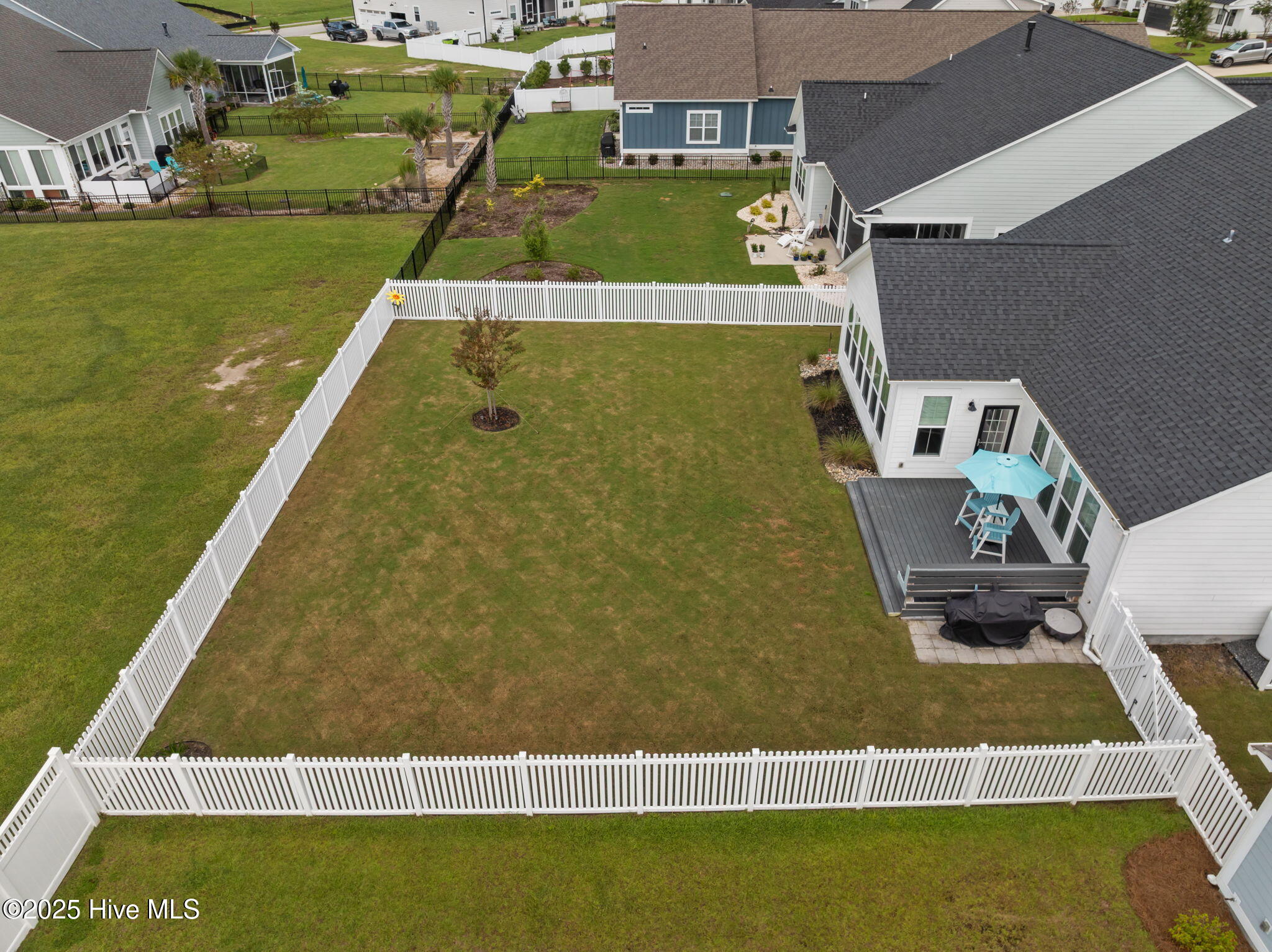 310 Lightning Bug Lane Holly Ridge, NC 28445 - Photo 18 of 57 18-web-or-mls-18