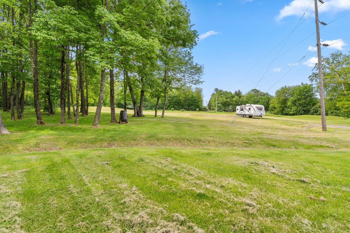 39 Ridgeview Road Fairfax, VT 05454 - Photo 3 of 29