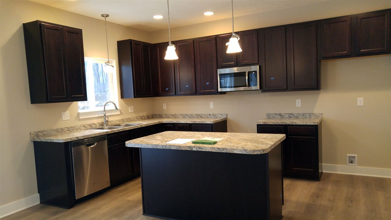 2655 Lindsey Road, Unit 16 Jackson, MI 49201 - Photo 13 of 24 Photo 13