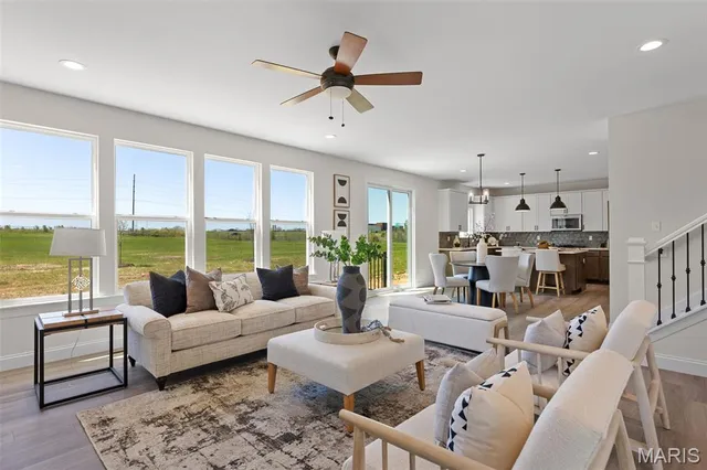 $841,075 | 217 Bottlebrush Grove, Cottleville, MO 63304