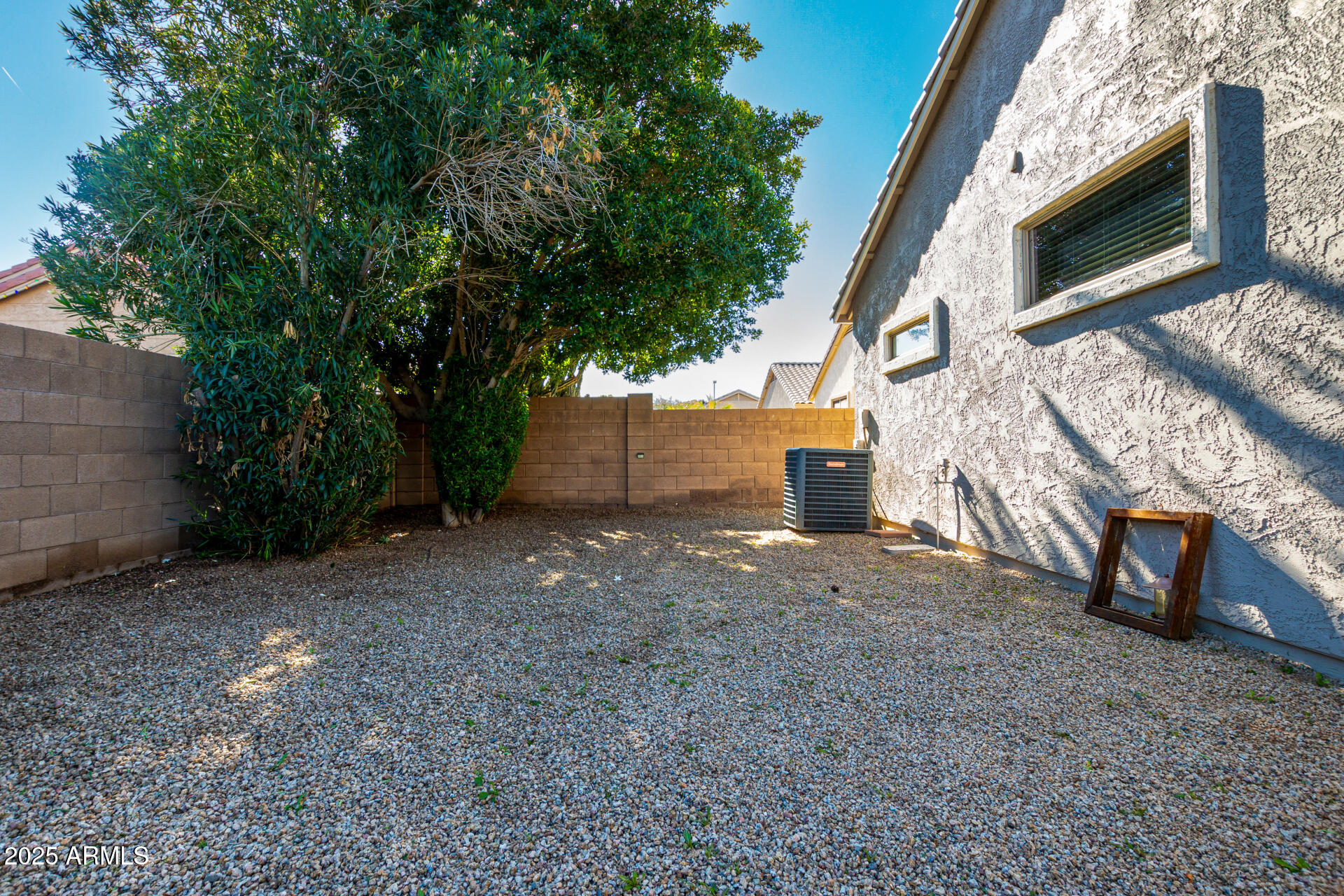 939 South Roca Street Gilbert, AZ 85296 - Photo 33 of 40 a view of a outdoor space with street view