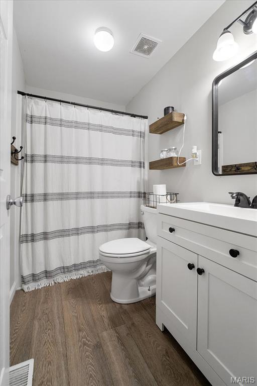 228 College Circle Eolia, MO 63344 - Photo 12 of 29