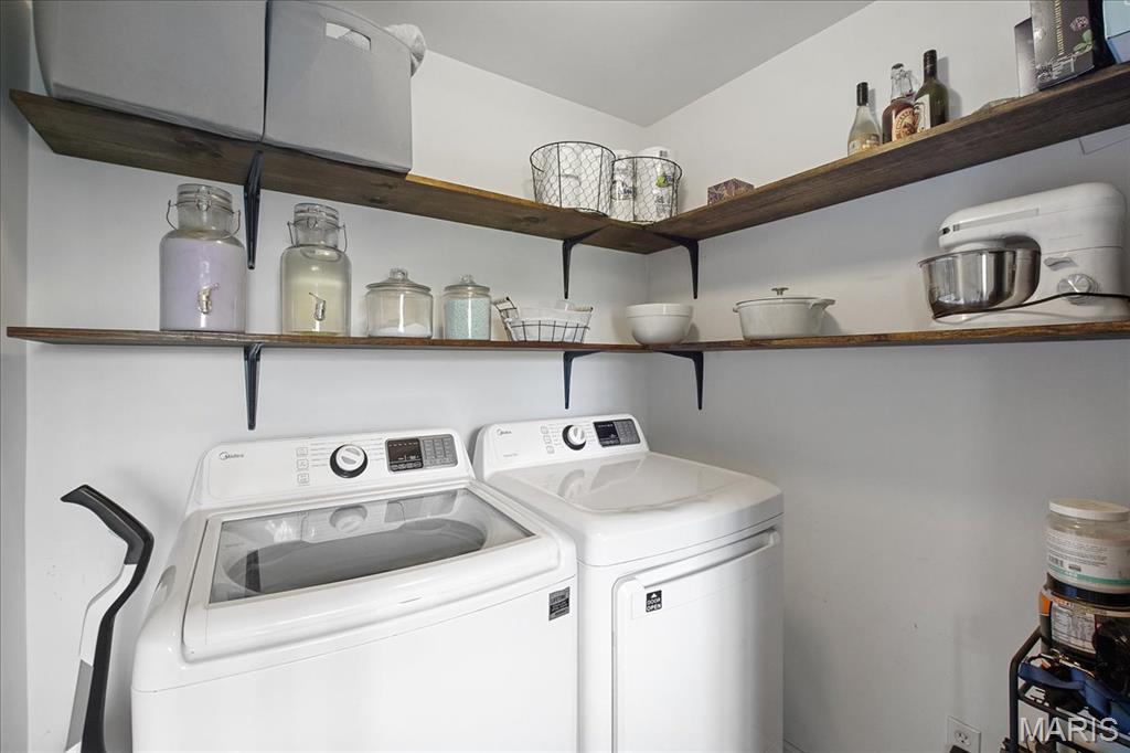 228 College Circle Eolia, MO 63344 - Photo 13 of 29