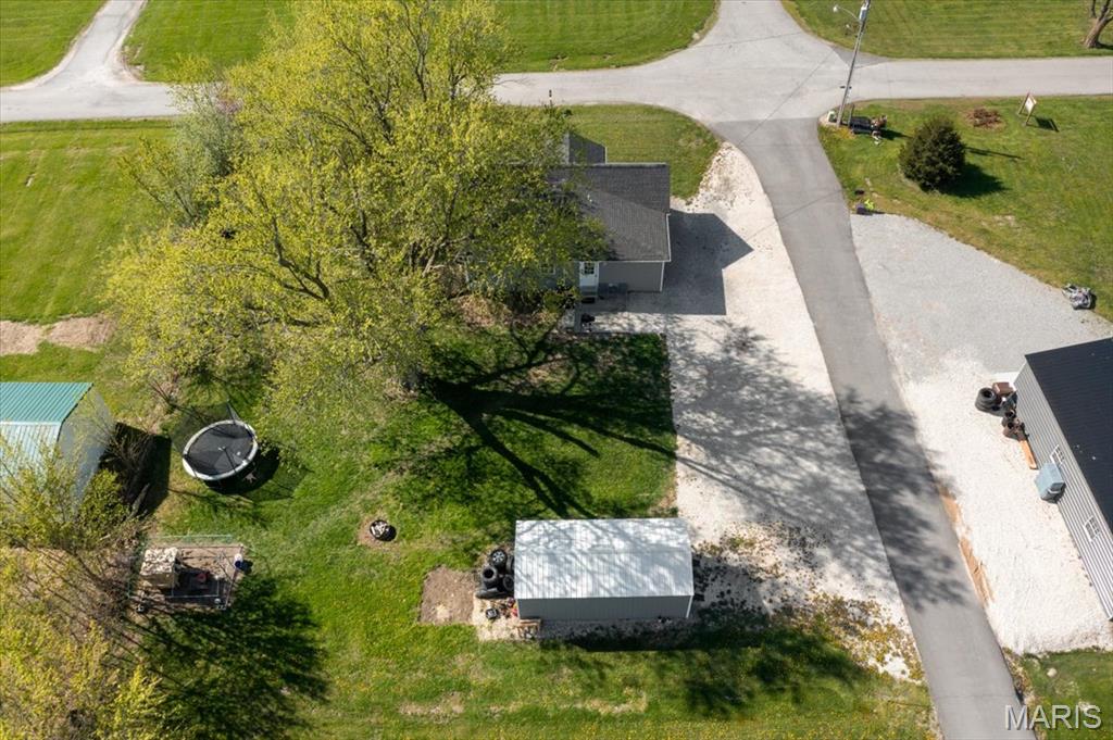 228 College Circle Eolia, MO 63344 - Photo 2 of 29