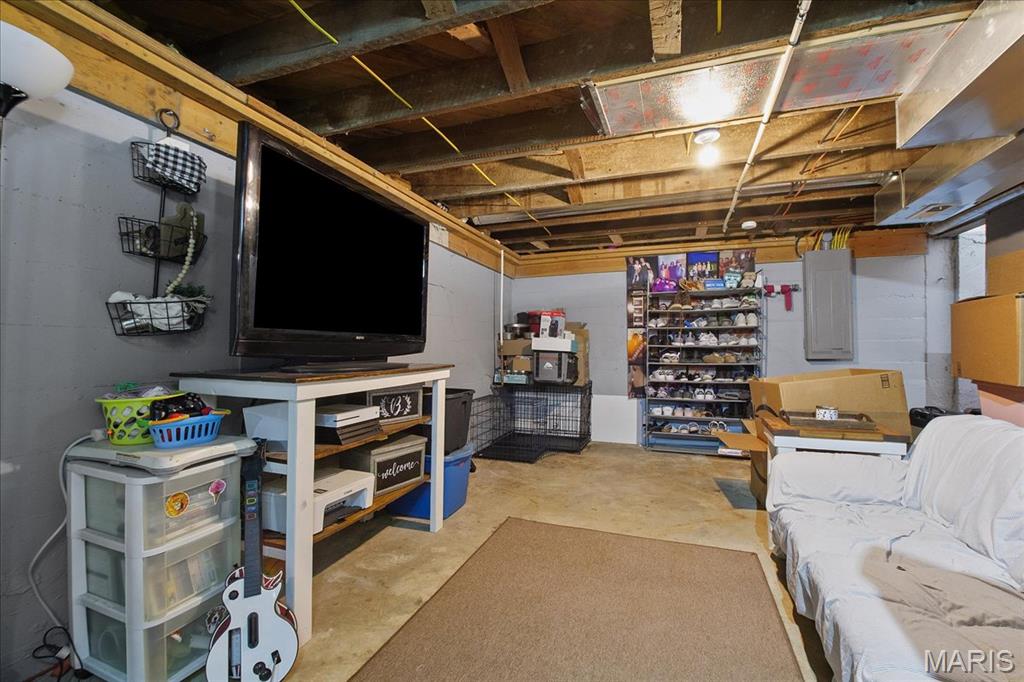 228 College Circle Eolia, MO 63344 - Photo 22 of 29