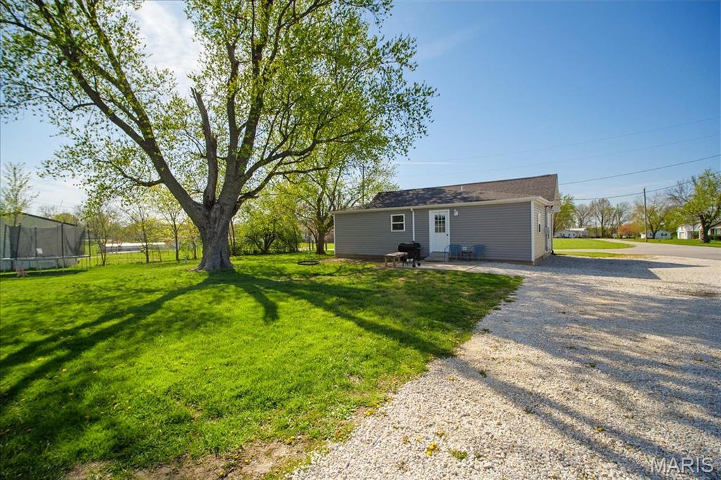 228 College Circle Eolia, MO 63344 - Photo 26 of 29