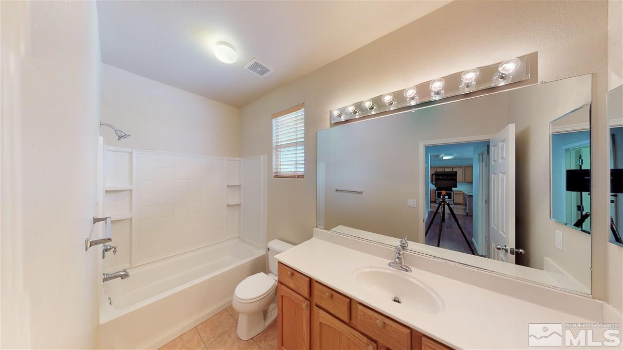 866 North University Park Loop Reno, NV 89512 - Photo 13 of 24 Photo 13