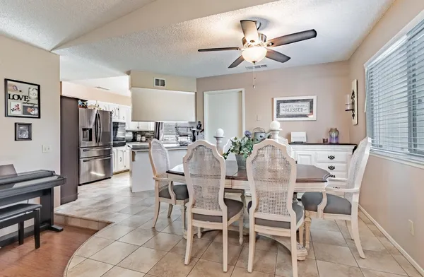 $475,000 | 911 Stanford Avenue, Clovis, CA 93611