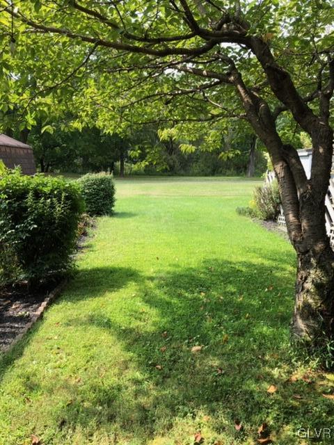 1560 Creekside Road Whitehall, PA 18052 - Photo 8 of 8