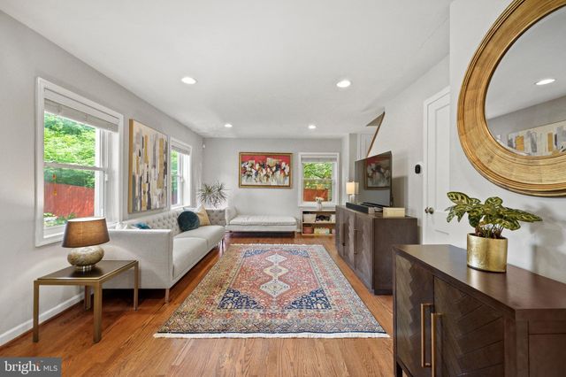 $830,000 | 1117 South Emerson Street, Arlington, VA 22204