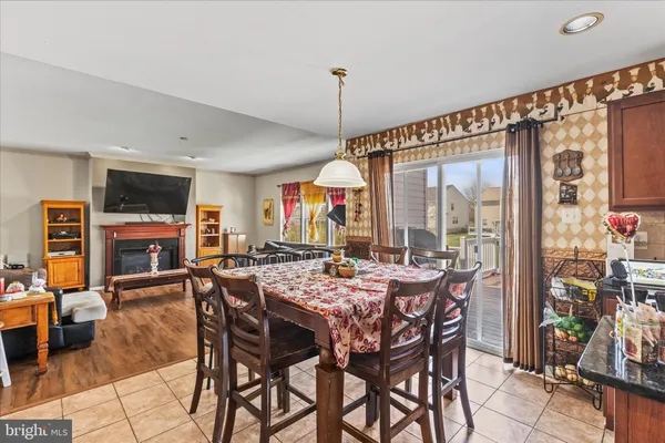 $500,000 | 180 Hunter Creek Drive, York, PA 17406