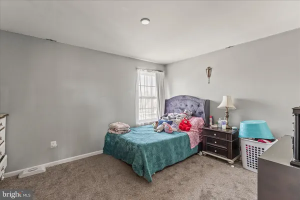 $500,000 | 180 Hunter Creek Drive, York, PA 17406