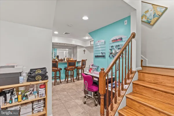 $500,000 | 180 Hunter Creek Drive, York, PA 17406