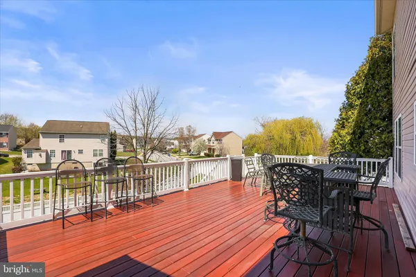 $500,000 | 180 Hunter Creek Drive, York, PA 17406