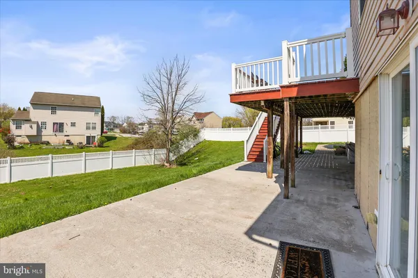 $500,000 | 180 Hunter Creek Drive, York, PA 17406