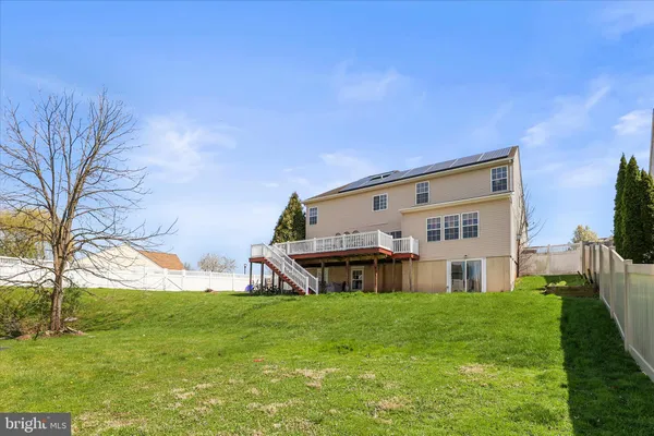 $500,000 | 180 Hunter Creek Drive, York, PA 17406