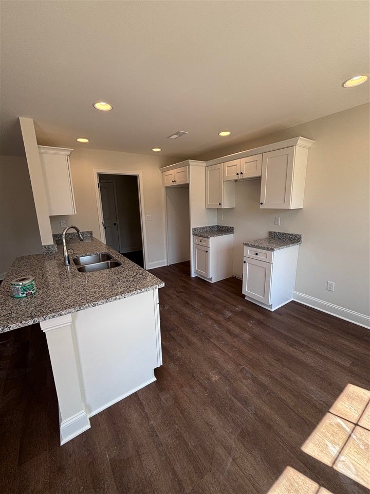 720 Alexander Way Franklin, KY 42134 - Photo 3 of 12 Gallery Image 3